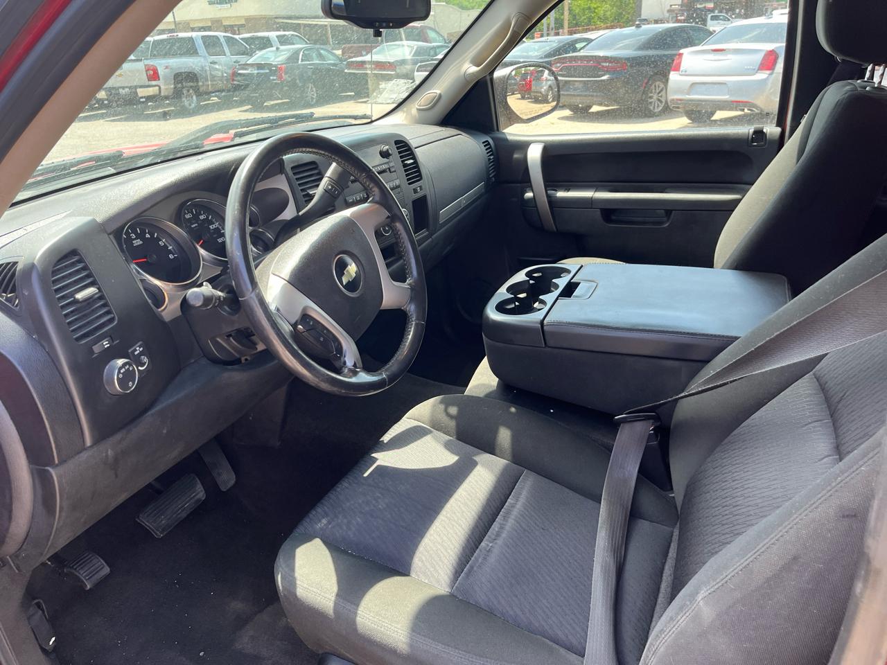 Chevrolet Silverado 1500 4WD Ext Cab 143.5" LT 2010