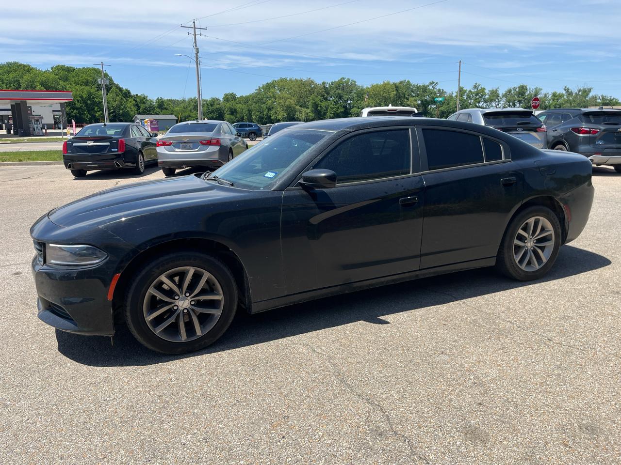 Dodge Charger 4dr Sdn SXT RWD 2016
