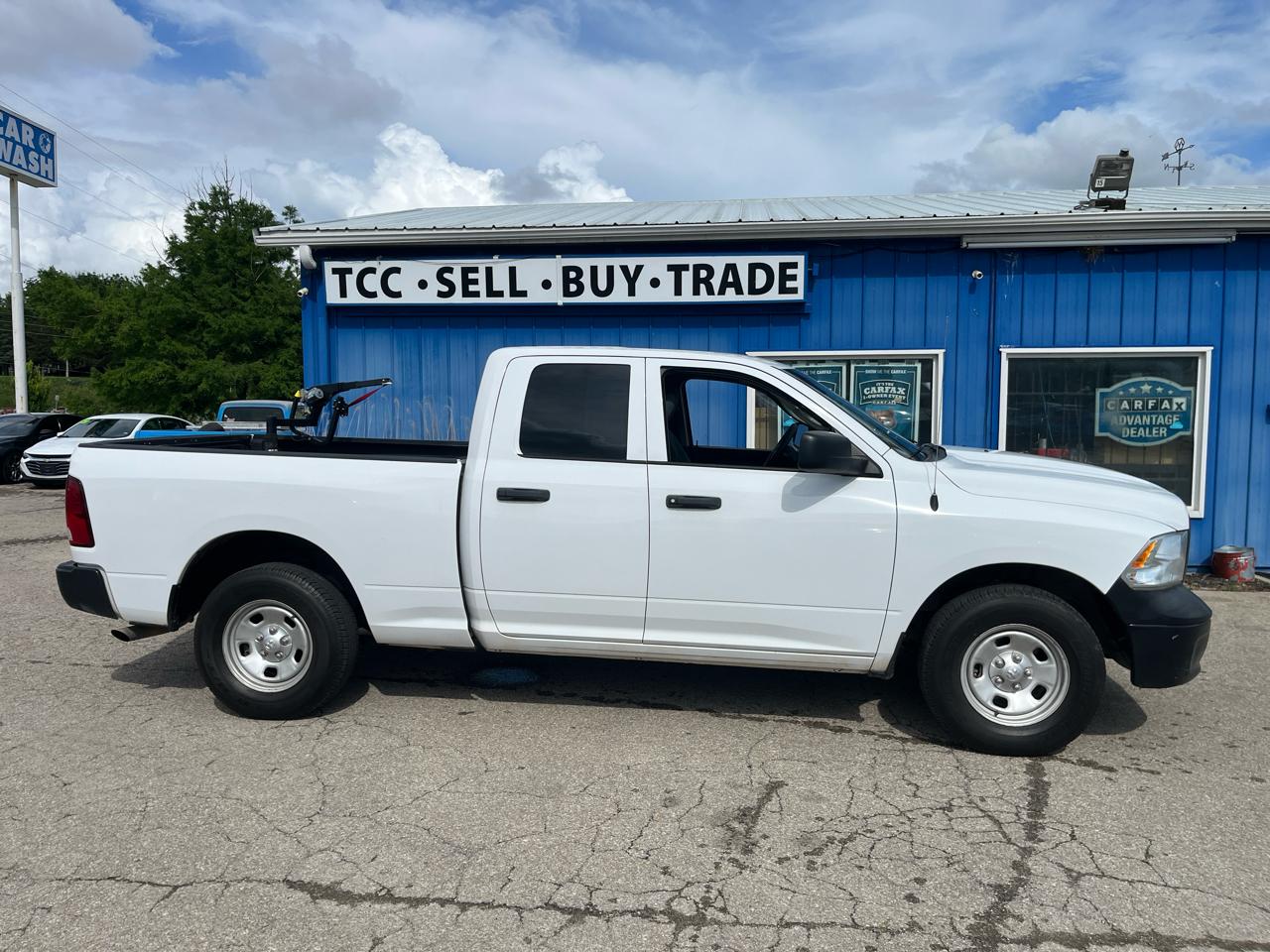 RAM 1500 Classic Tradesman 4x2 Quad Cab 6'4" Box 2019