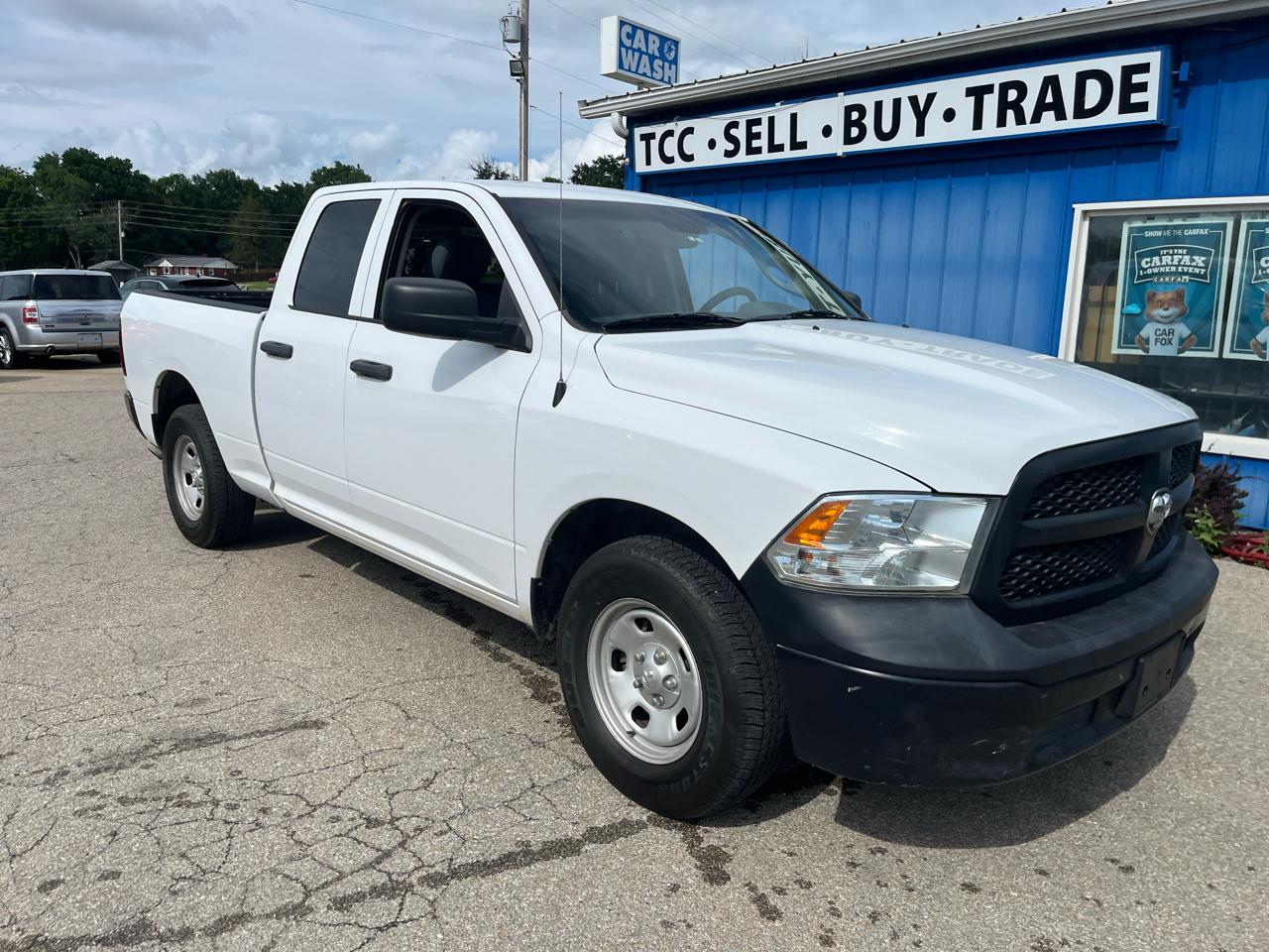 RAM 1500 Classic Tradesman 4x2 Quad Cab 6'4" Box 2019