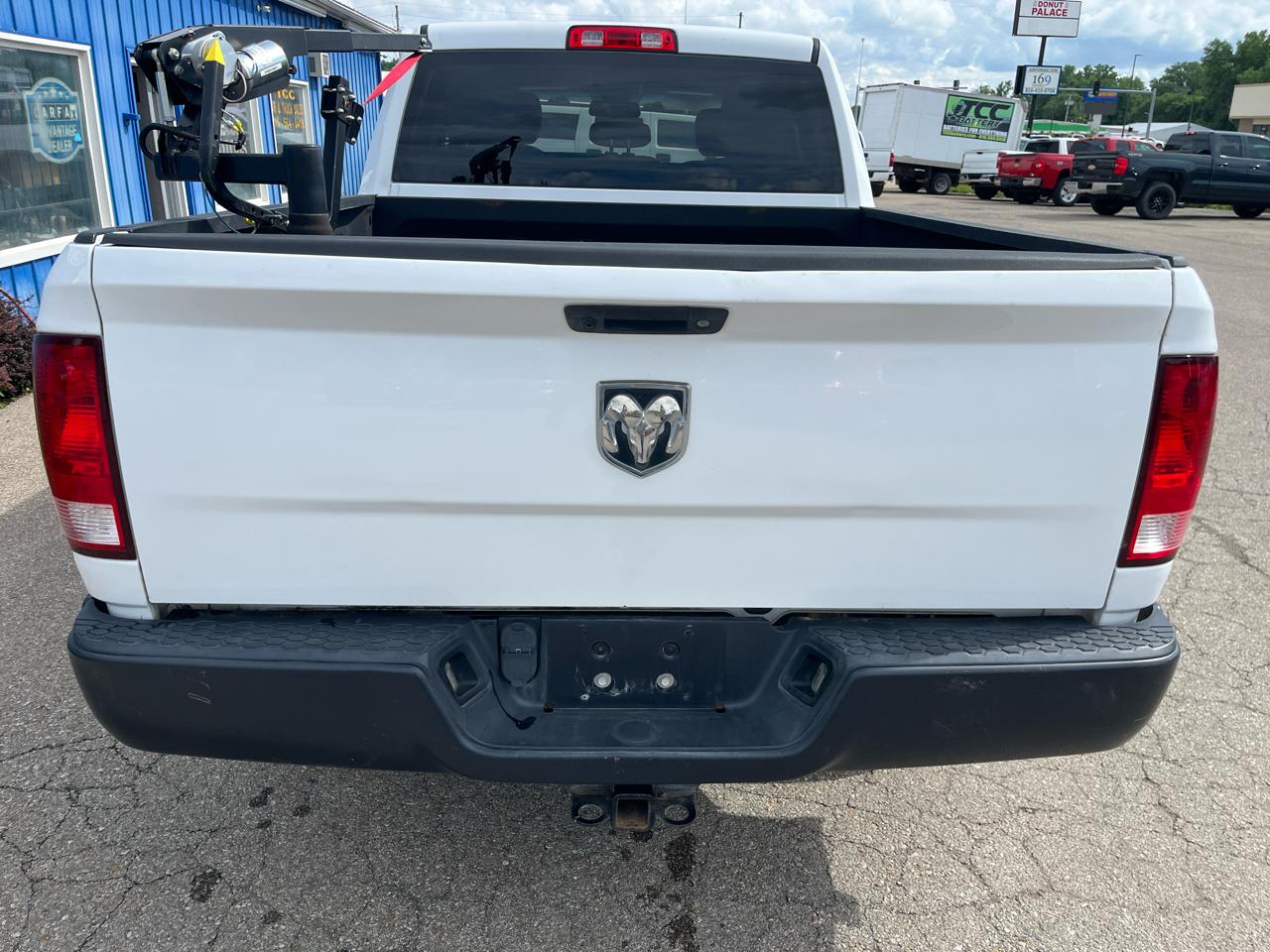 RAM 1500 Classic Tradesman 4x2 Quad Cab 6'4" Box 2019