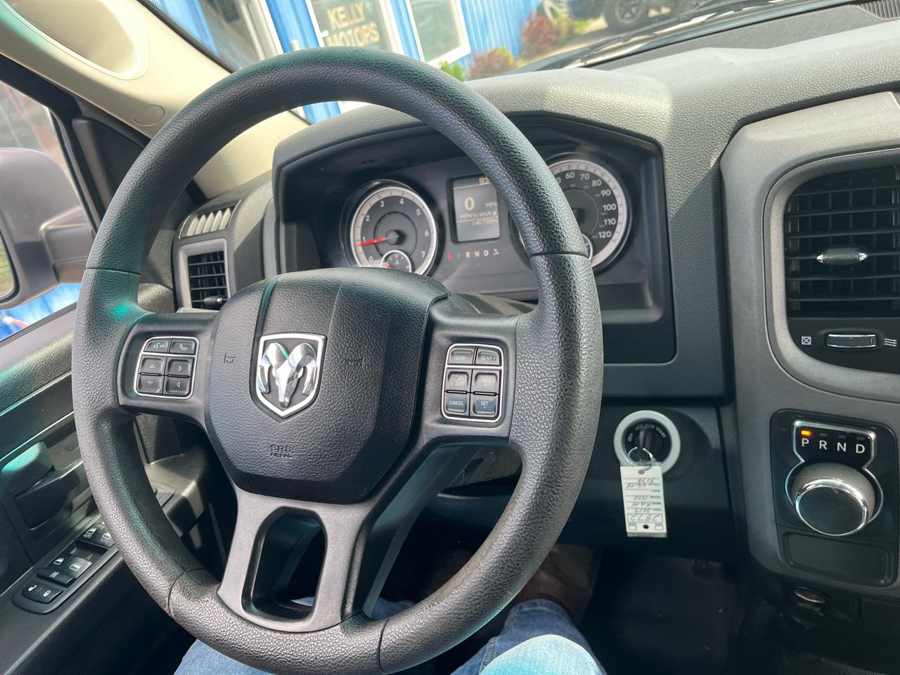 RAM 1500 Classic Tradesman 4x2 Quad Cab 6'4" Box 2019