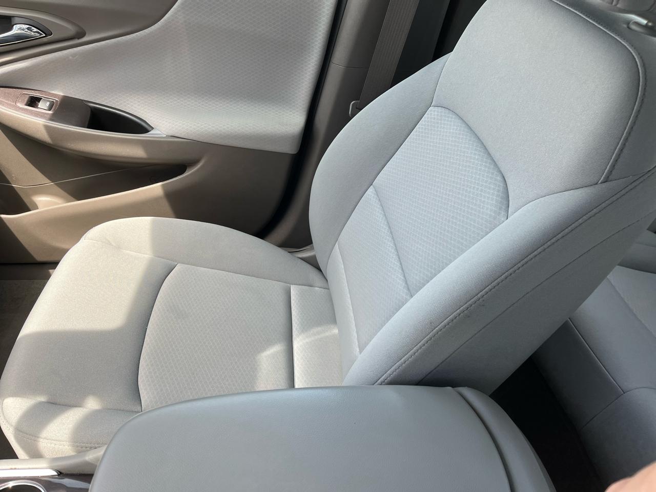 Chevrolet Malibu 4dr Sdn LS w/1FL 2021
