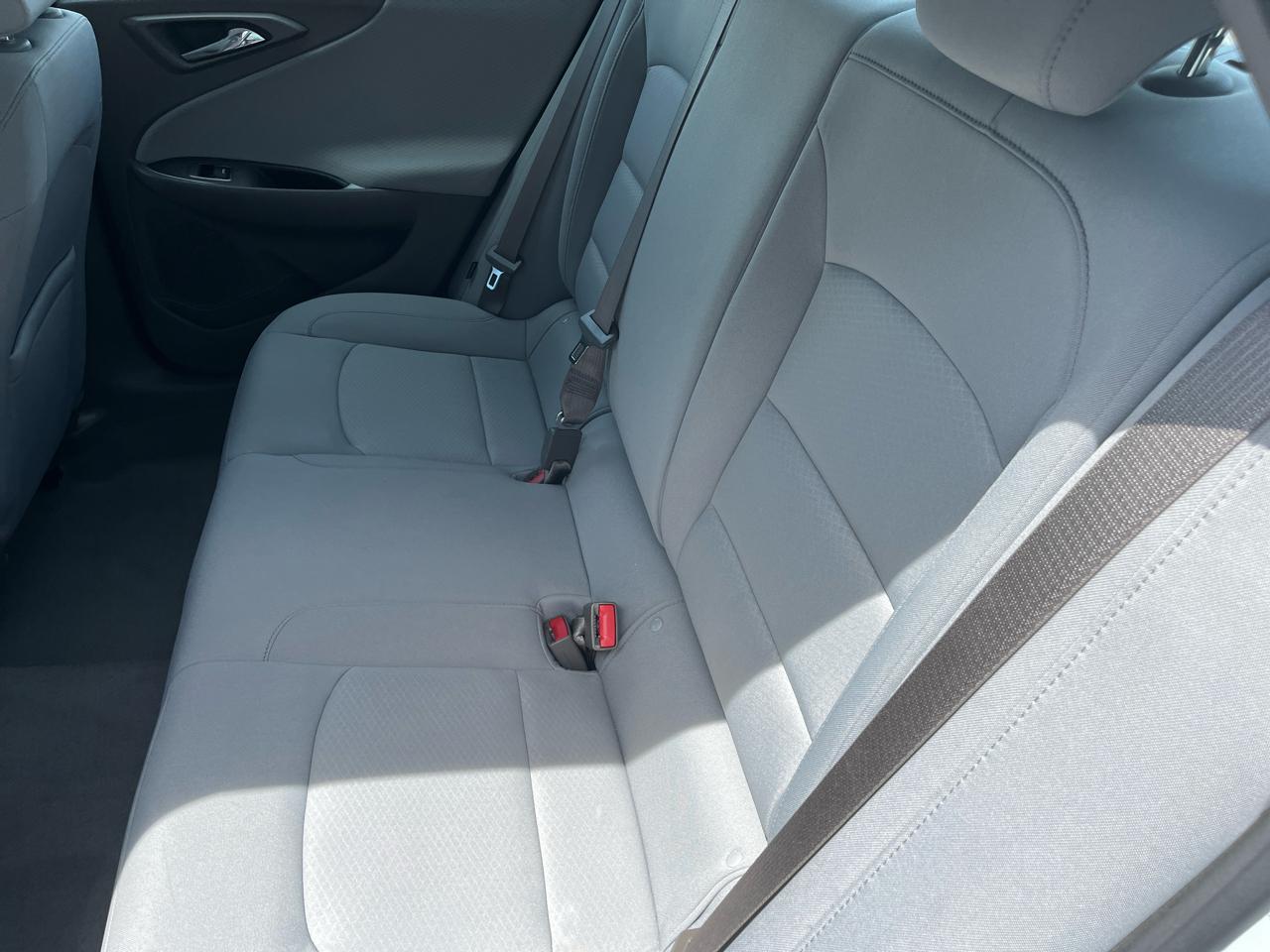 Chevrolet Malibu 4dr Sdn LS w/1FL 2021