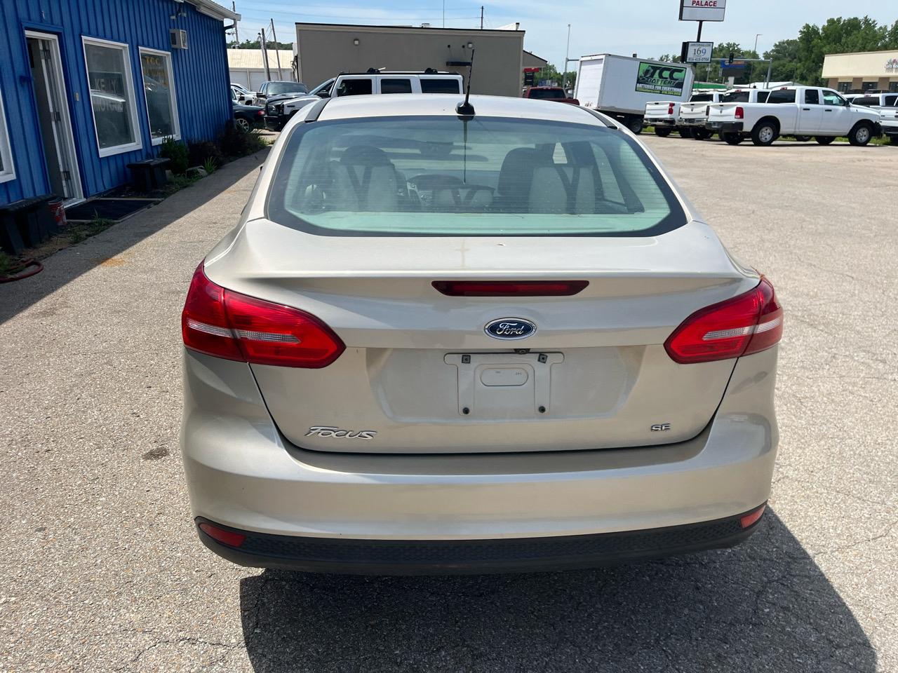 Ford Focus SE Sedan 2018