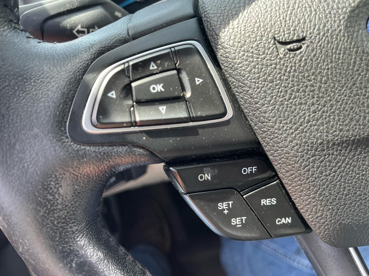 Ford Focus SE Sedan 2018