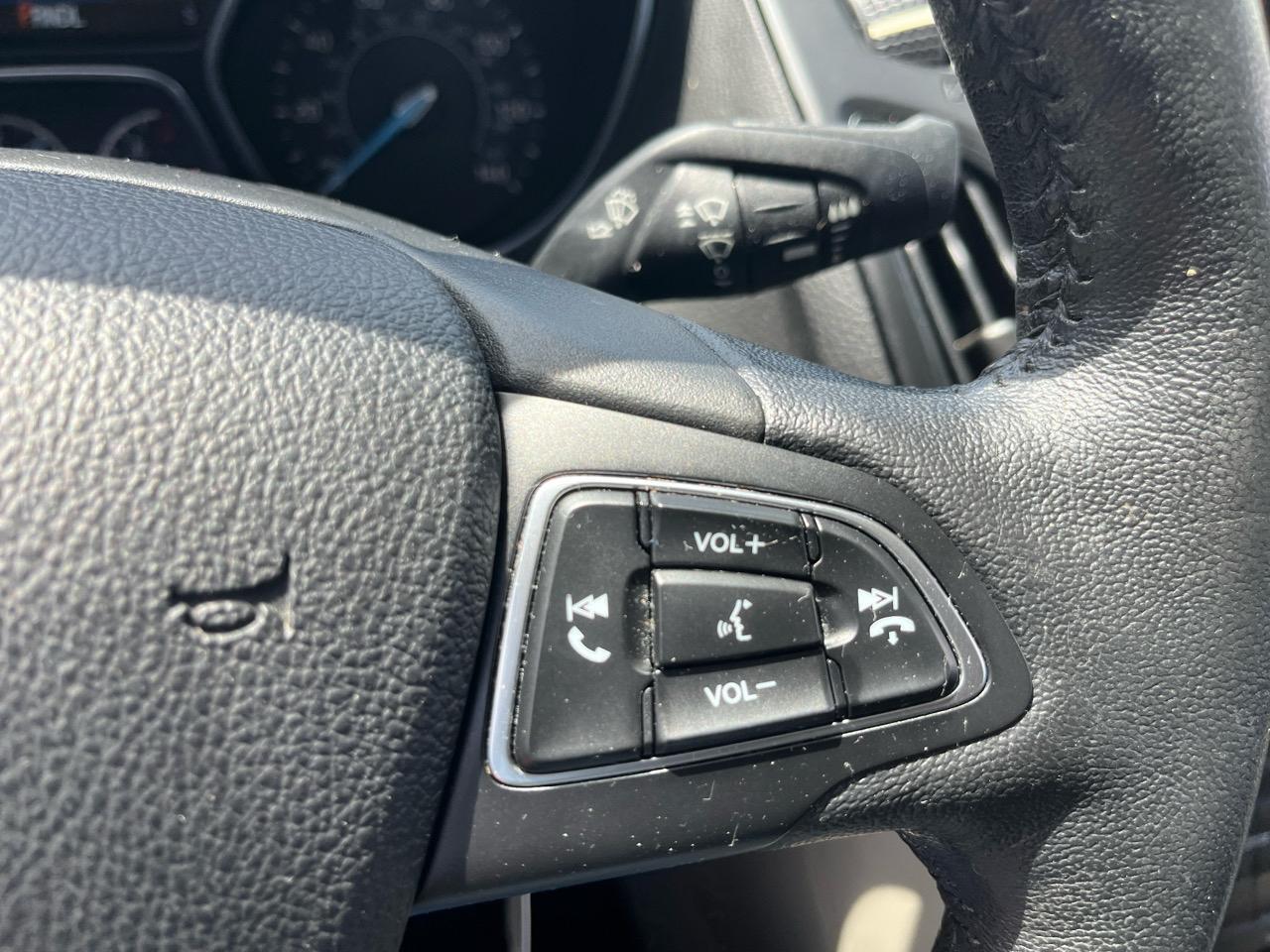 Ford Focus SE Sedan 2018