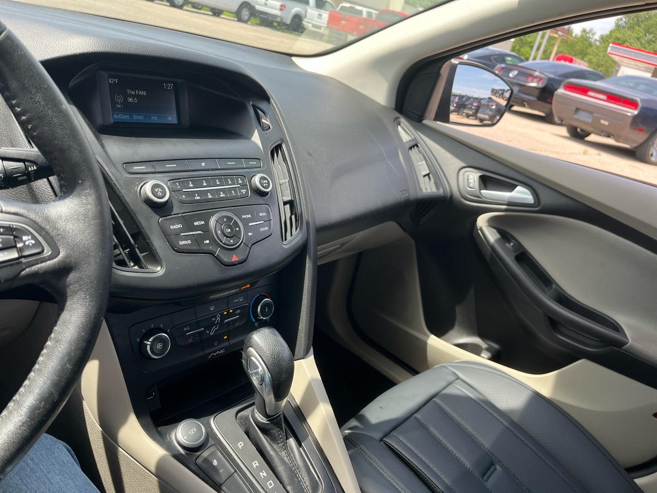 Ford Focus SE Sedan 2018