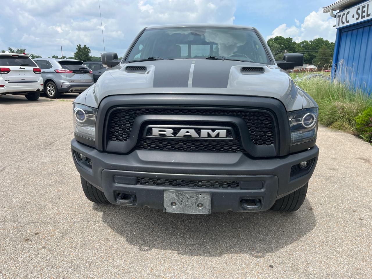 RAM 1500 Classic Warlock 4x4 Crew Cab 5'7" Box 2022
