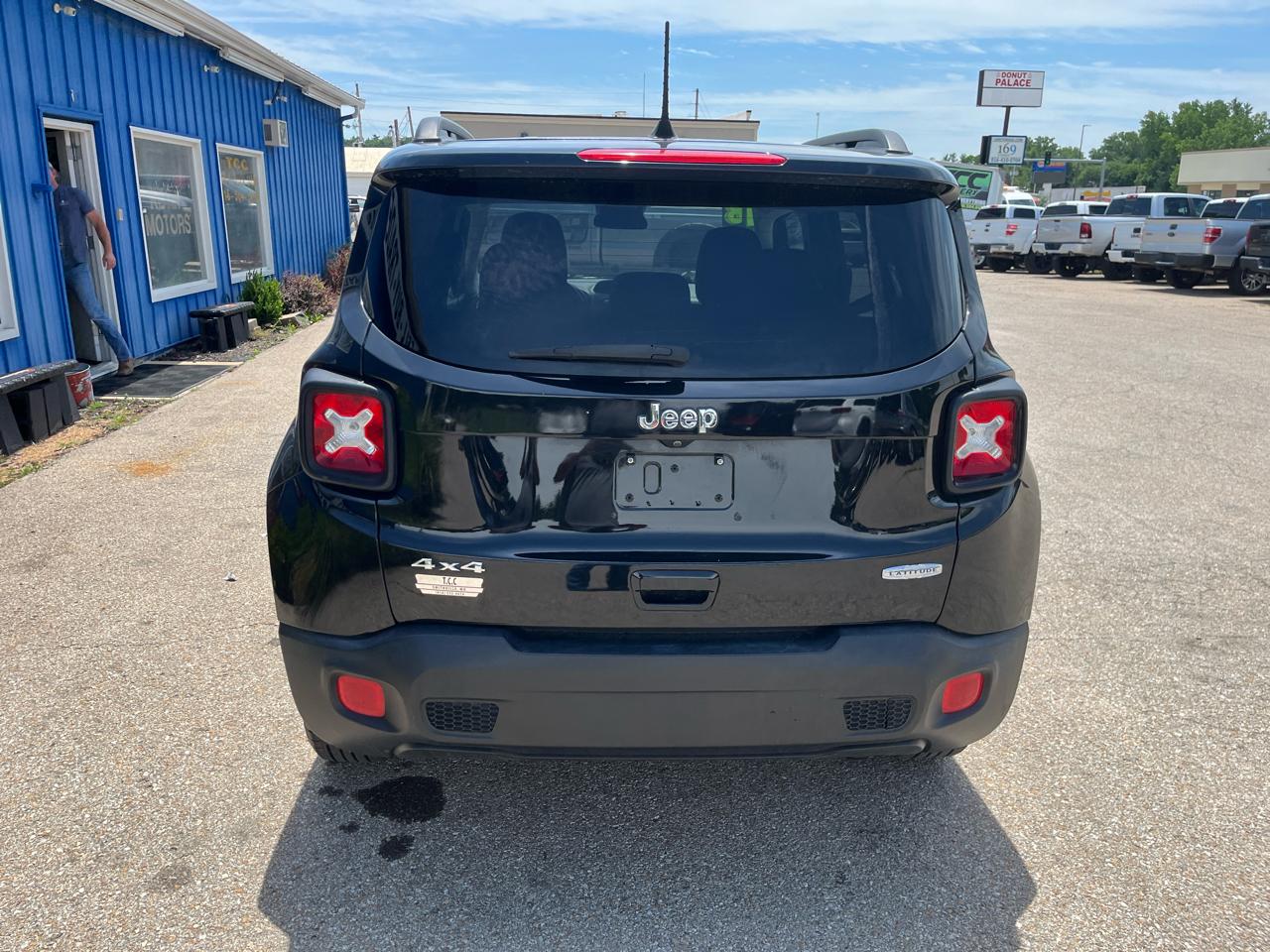 2018 Jeep Renegade Latitude - Photo 8