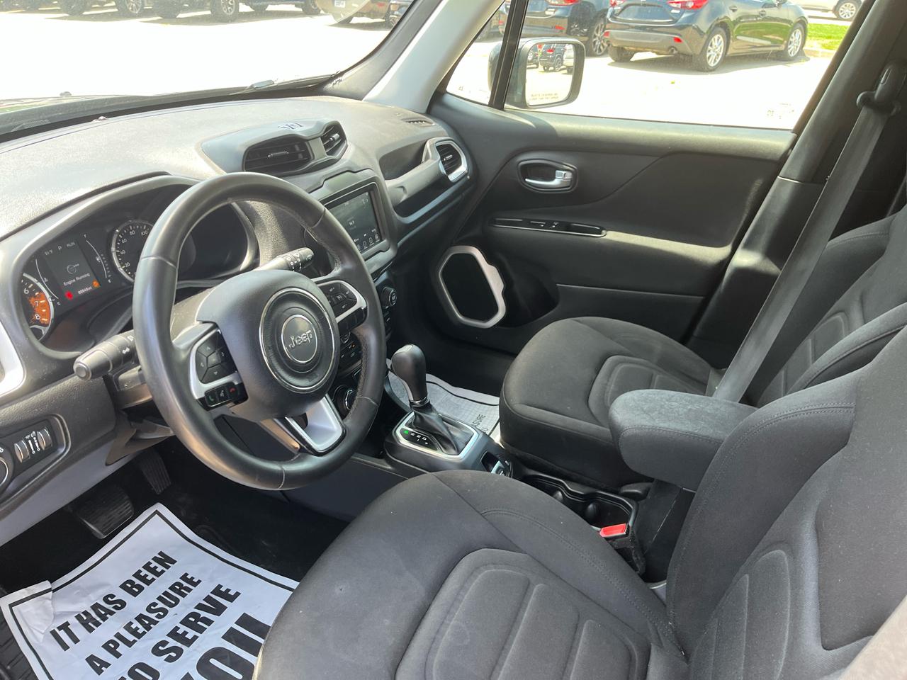 2018 Jeep Renegade Latitude - Photo 9