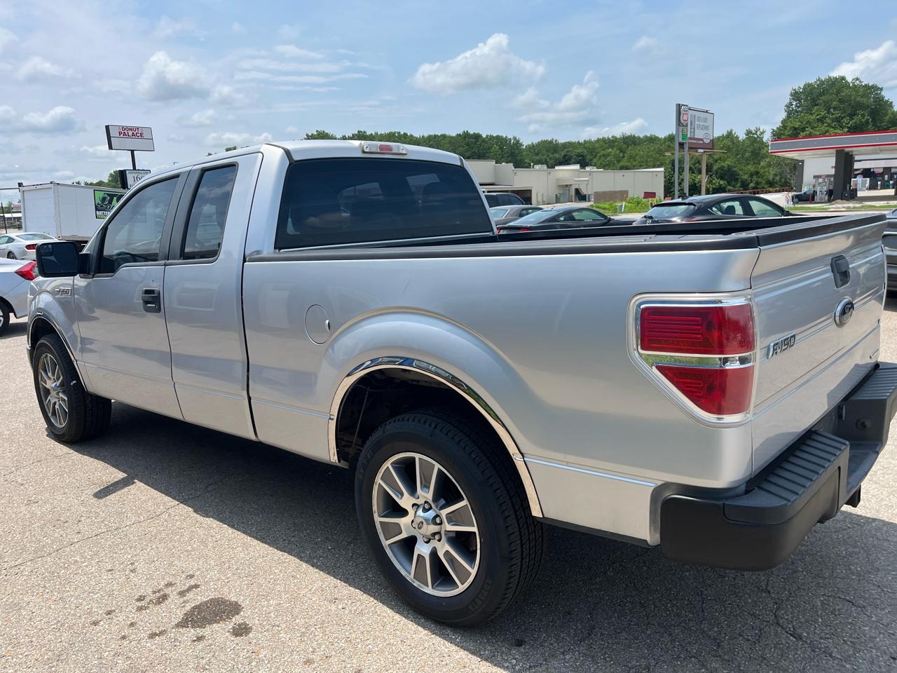 Ford F-150 2WD SuperCab 145" XLT 2014