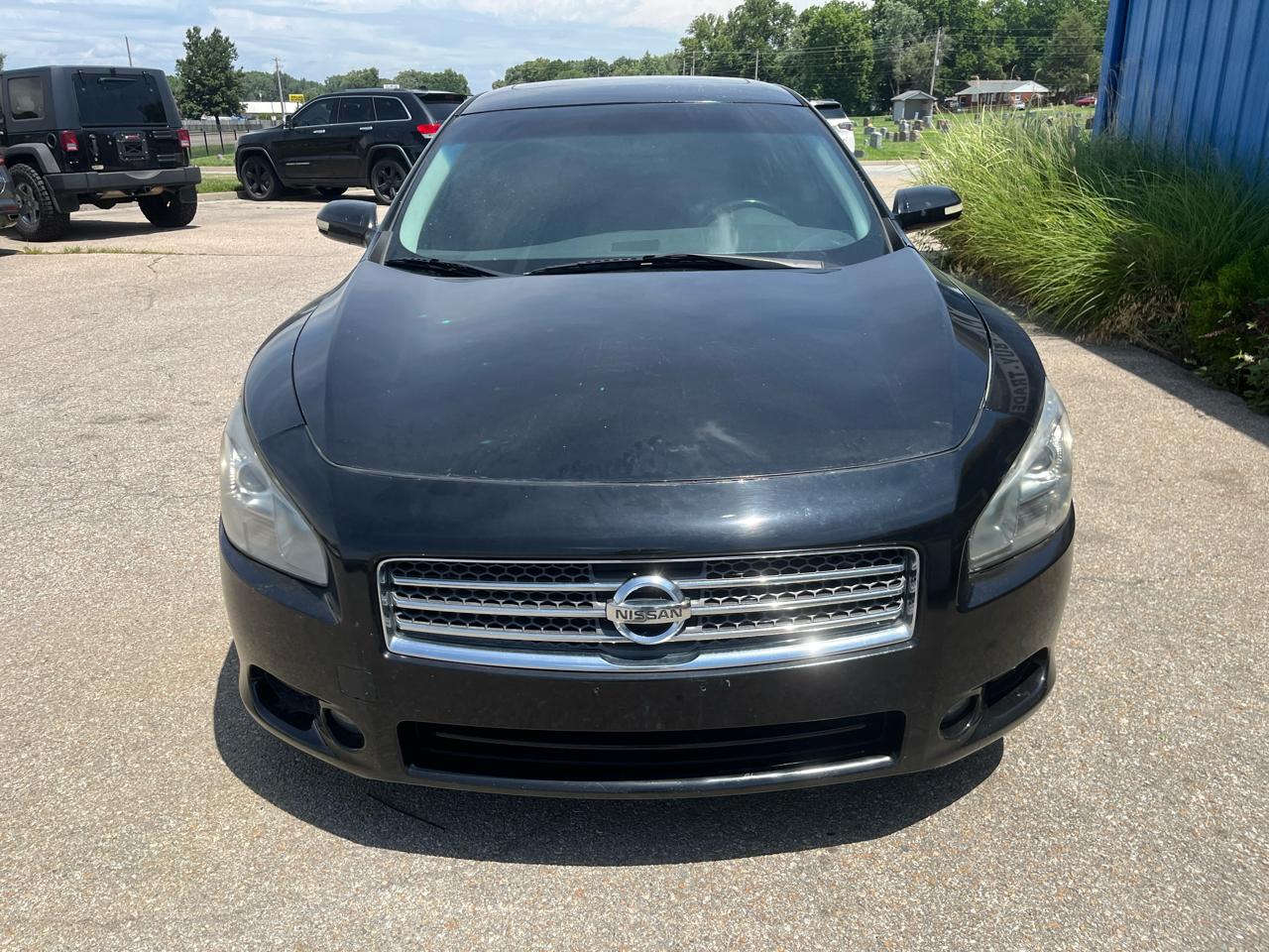 Nissan Maxima 4dr Sdn V6 CVT 3.5 SV 2010