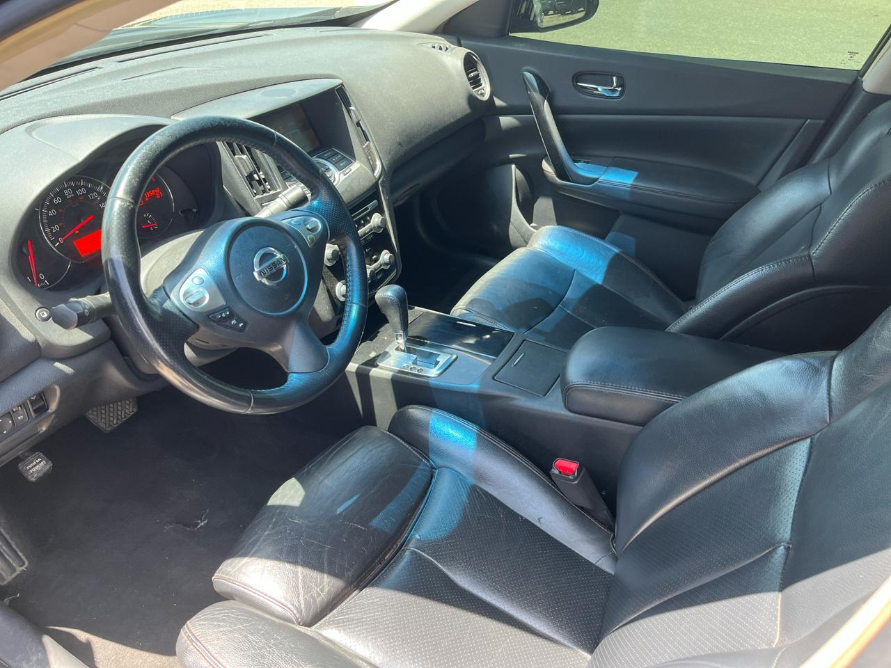 Nissan Maxima 4dr Sdn V6 CVT 3.5 SV 2010