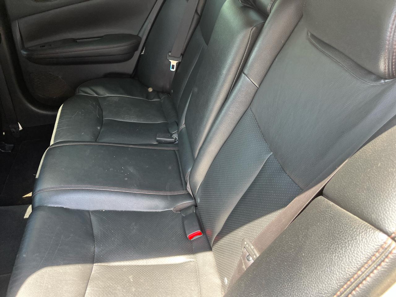Nissan Maxima 4dr Sdn V6 CVT 3.5 SV 2010