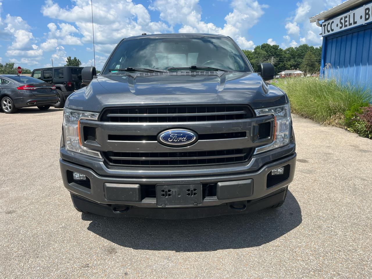 Ford F-150 FX4 SuperCrew 5.5-ft. Bed 4WD 2018