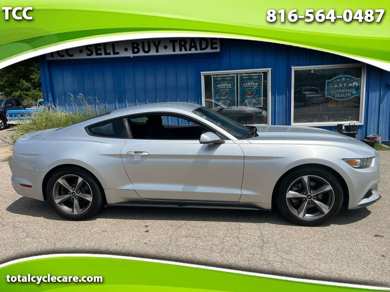 2015 Ford Mustang 2dr Fastback V6