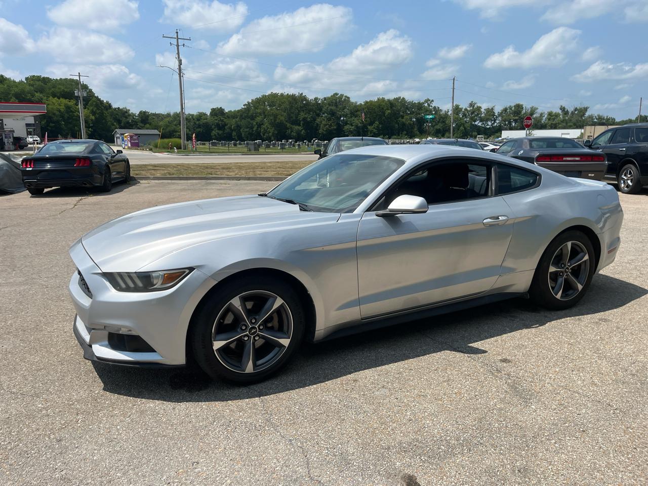 Ford Mustang 2dr Fastback V6 2015