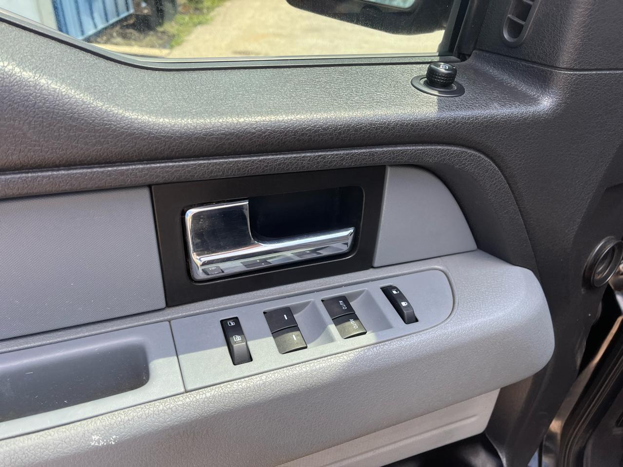 Ford F-150 4WD SuperCrew 139" XLT 2014