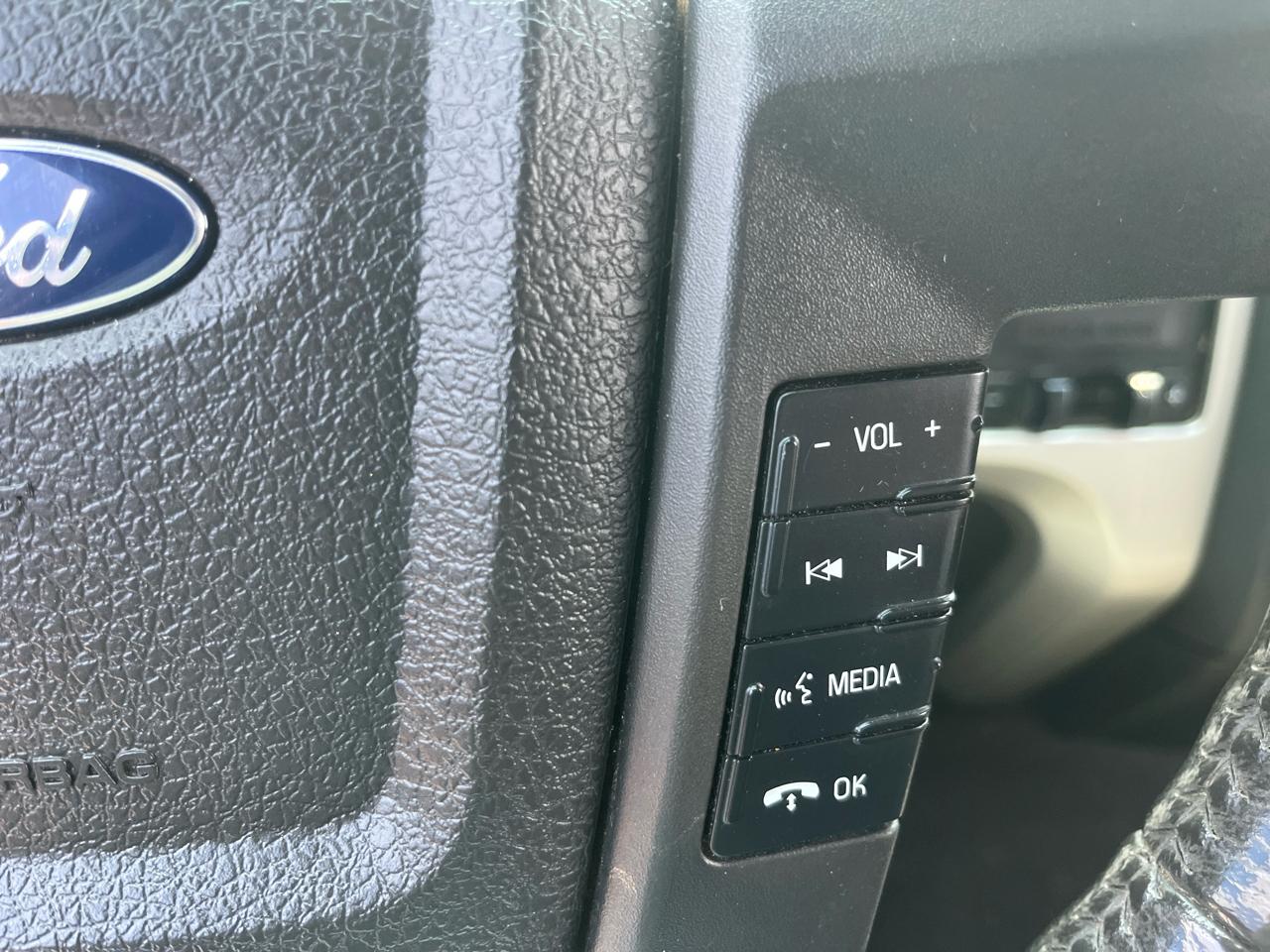 Ford F-150 4WD SuperCrew 139" XLT 2014