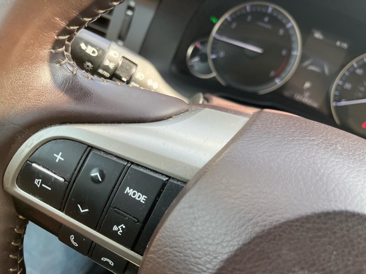 Lexus ES 350 4dr Sdn 2016