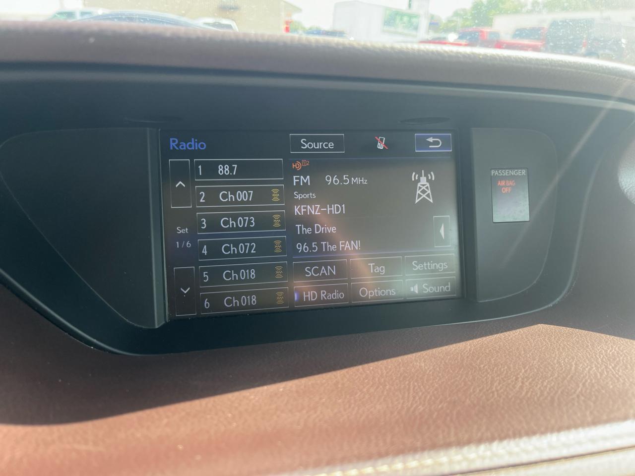 Lexus ES 350 4dr Sdn 2016