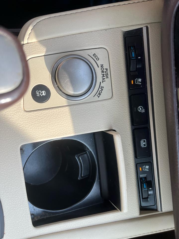 Lexus ES 350 4dr Sdn 2016