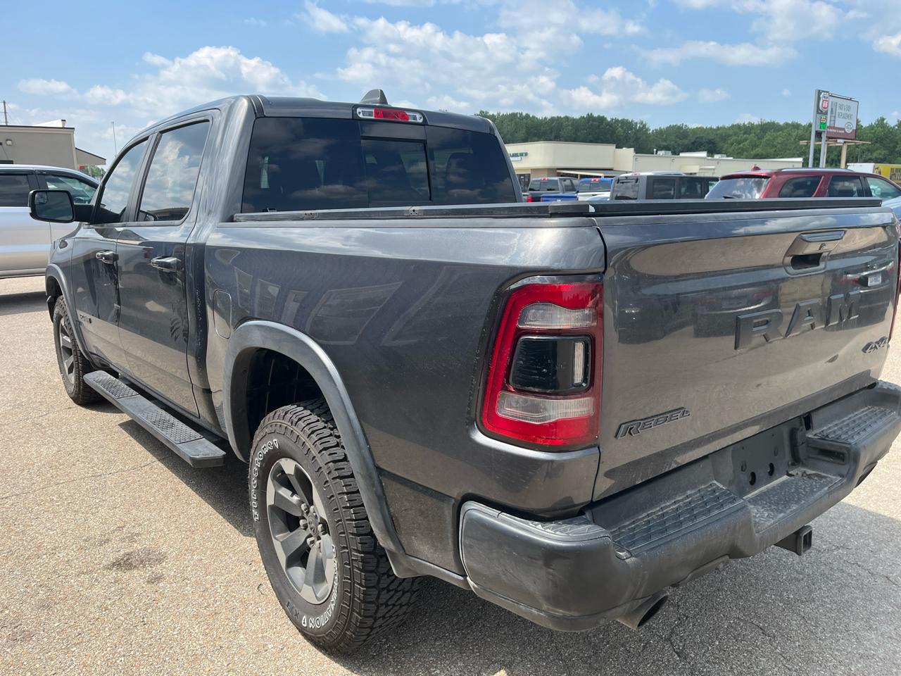 RAM 1500 Rebel 4x4 Crew Cab 5'7" Box 2019