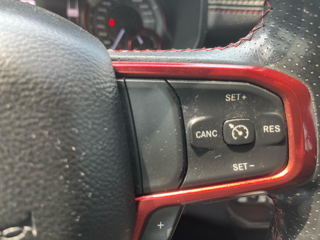 RAM 1500 Rebel 4x4 Crew Cab 5'7" Box 2019