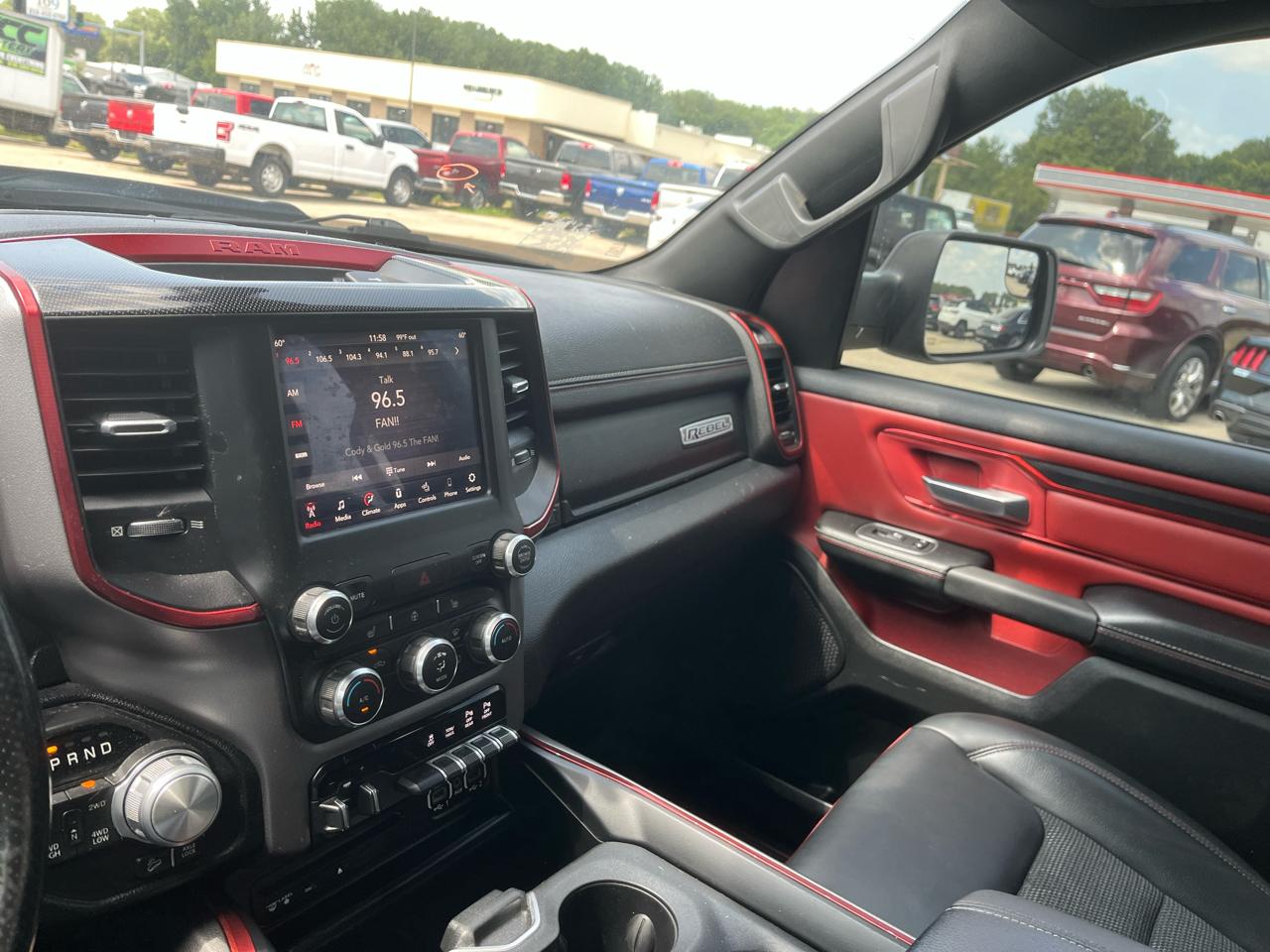RAM 1500 Rebel 4x4 Crew Cab 5'7" Box 2019