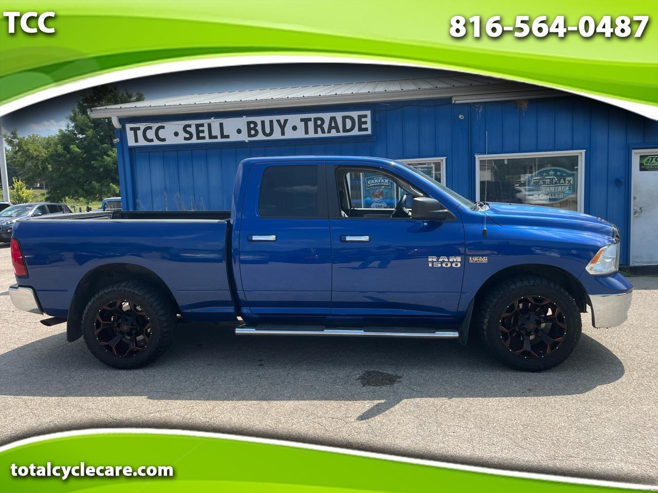 2017 RAM 1500 4WD Quad Cab 140.5" SLT