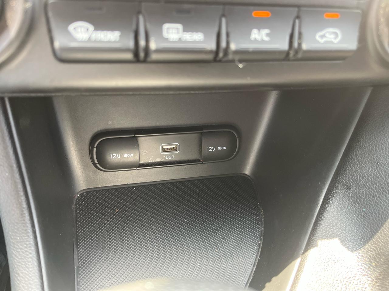 Kia Sportage LX AWD 2021