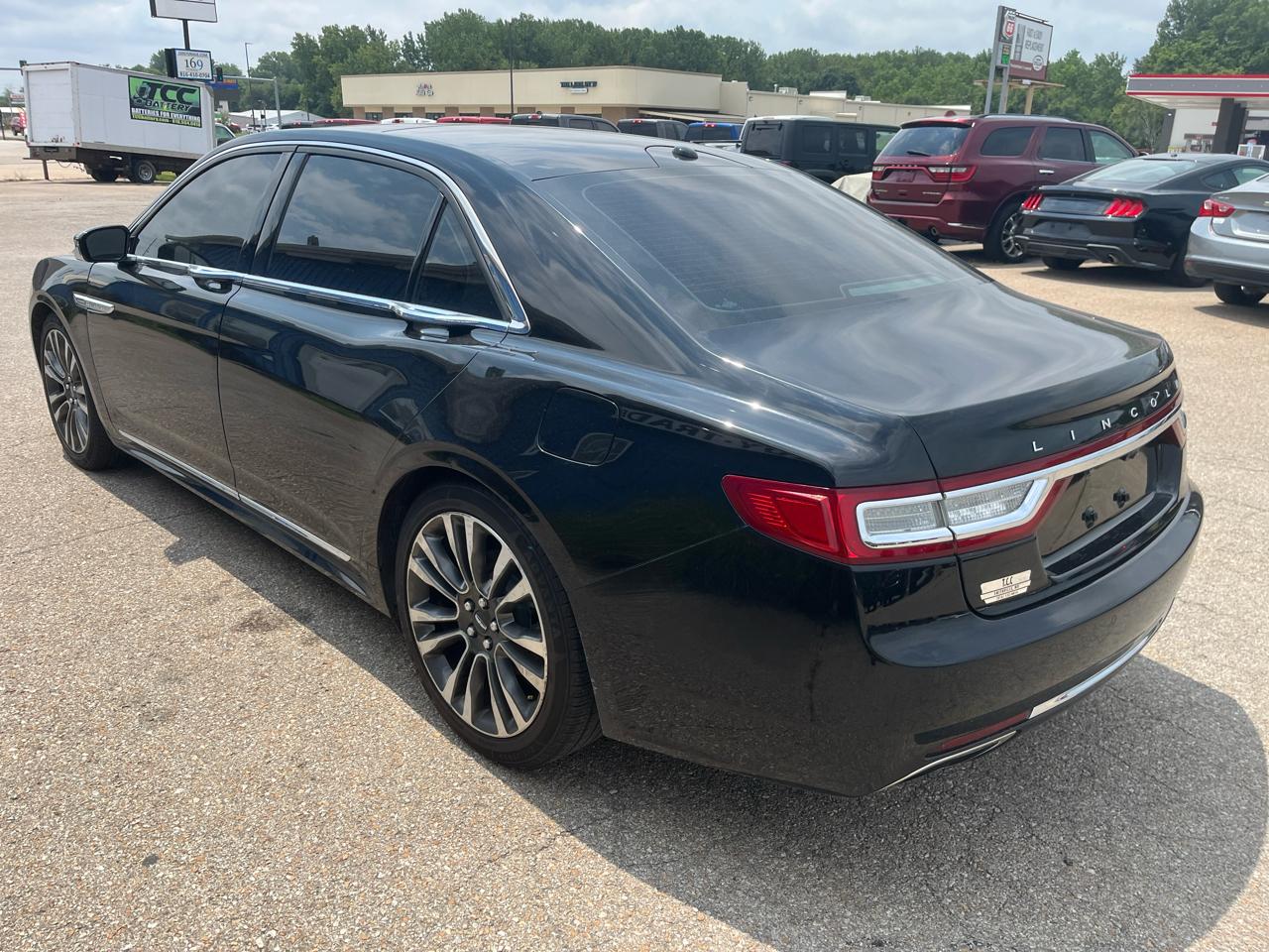 Lincoln Continental Select FWD 2017