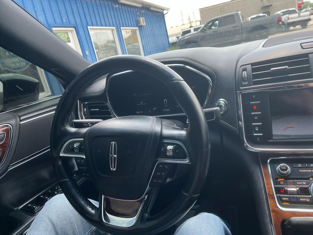 Lincoln Continental Select FWD 2017