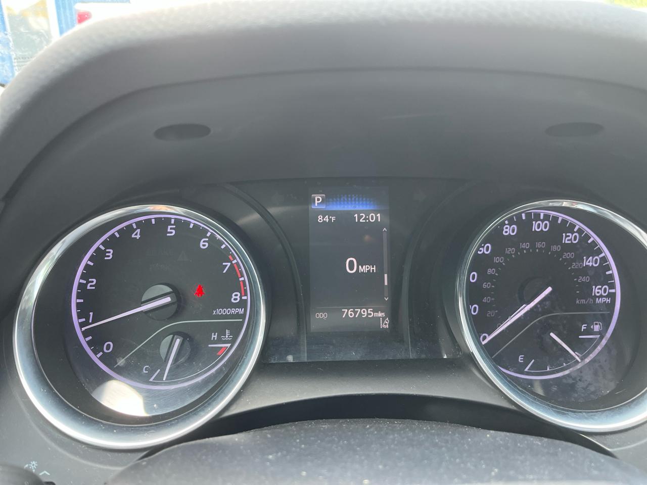 Toyota Camry LE Auto (Natl) 2020