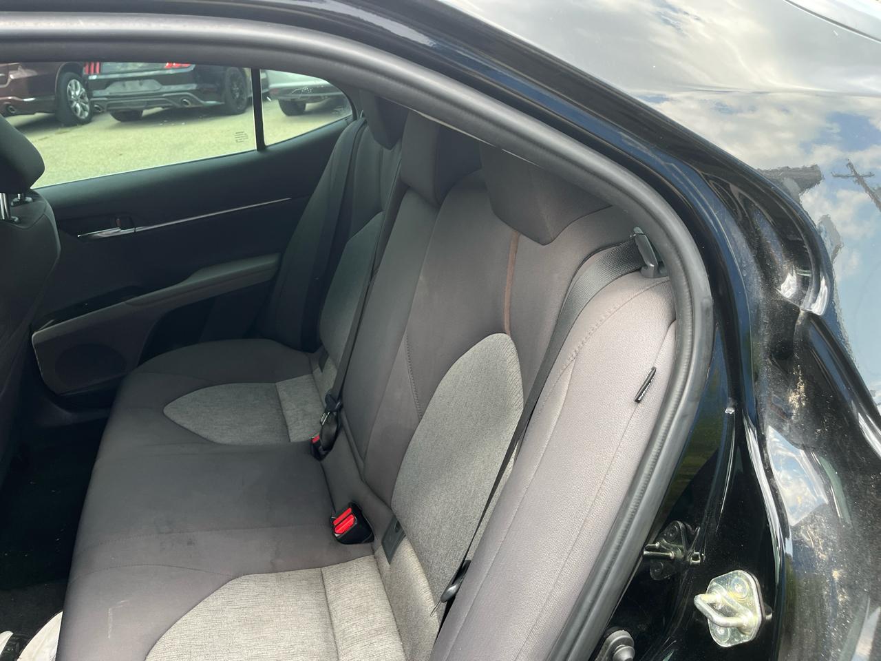 Toyota Camry LE Auto (Natl) 2020