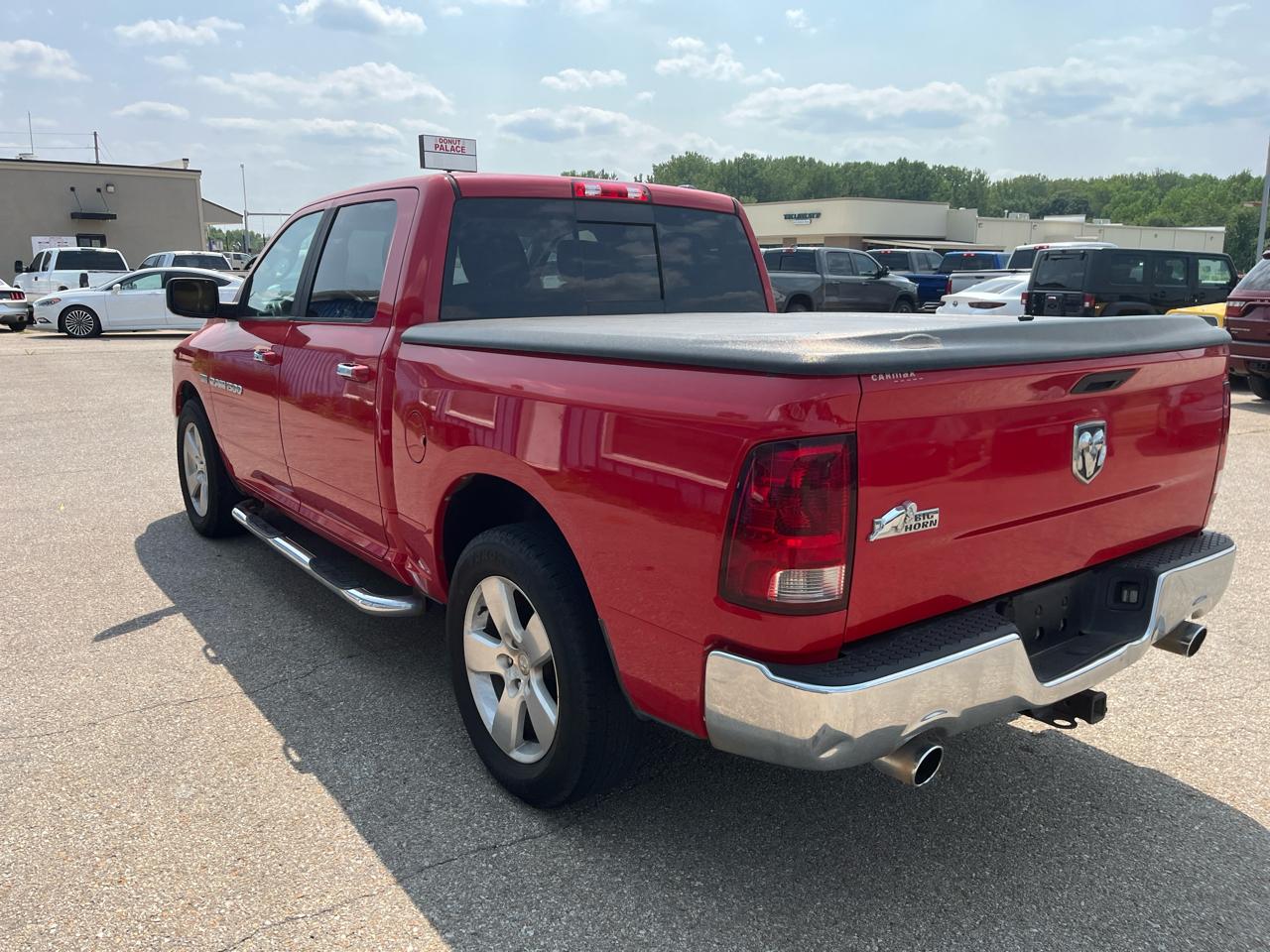 RAM 1500 2WD Crew Cab 140.5" Big Horn 2012