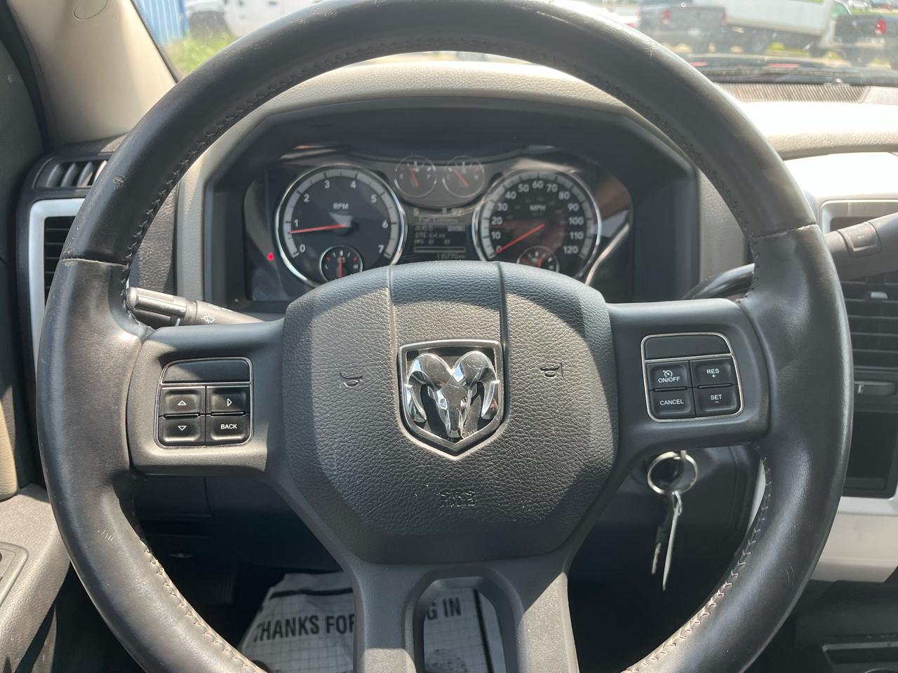 RAM 1500 2WD Crew Cab 140.5" Big Horn 2012