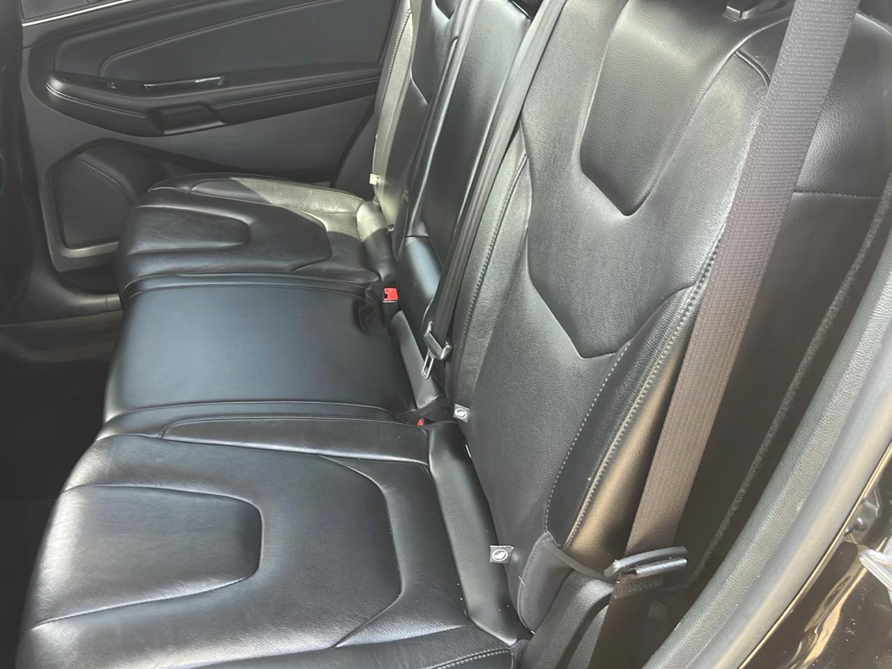 Ford Edge Titanium FWD 2019