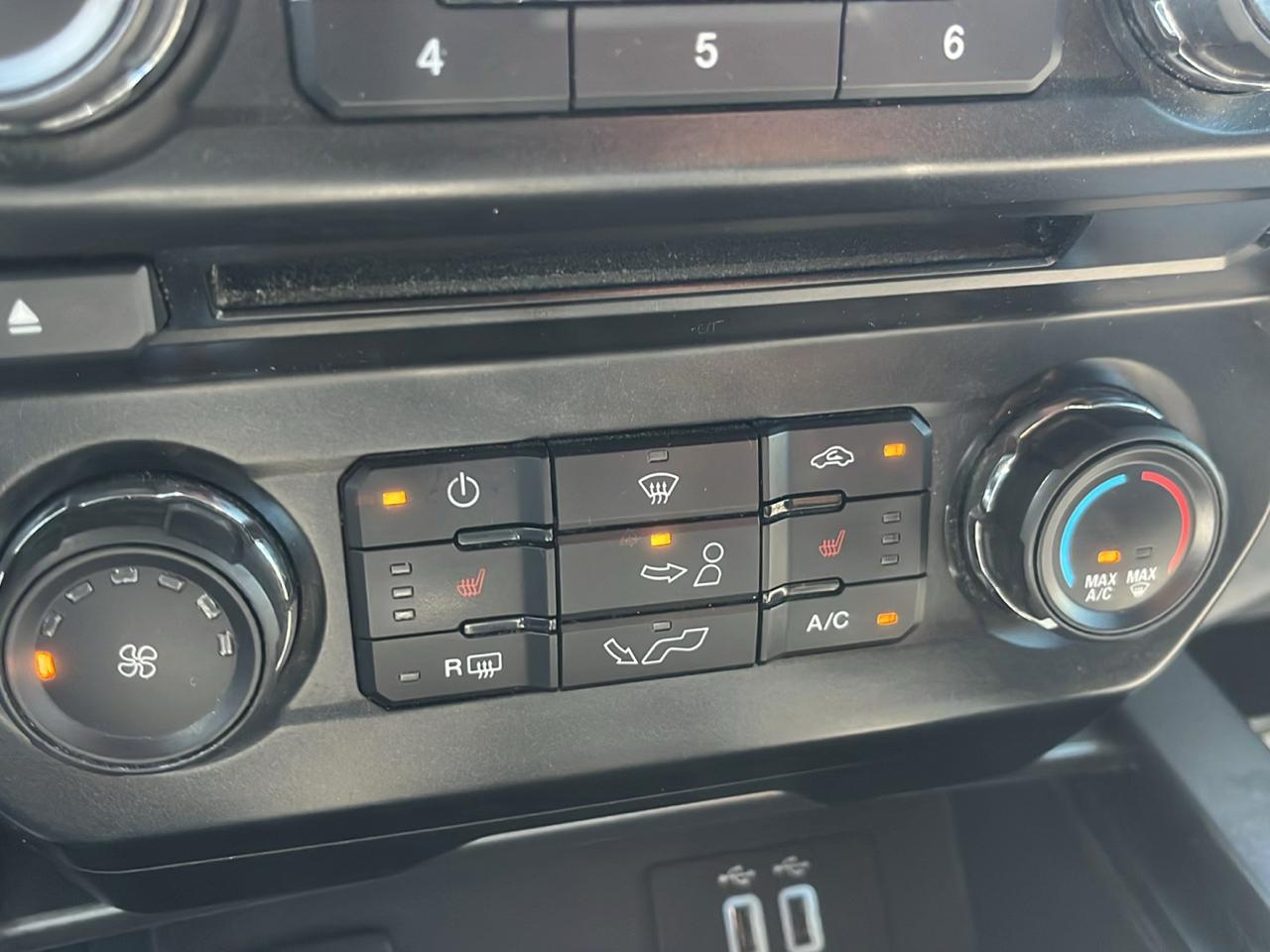 Ford F-150 4WD SuperCrew 157" FX4 2016