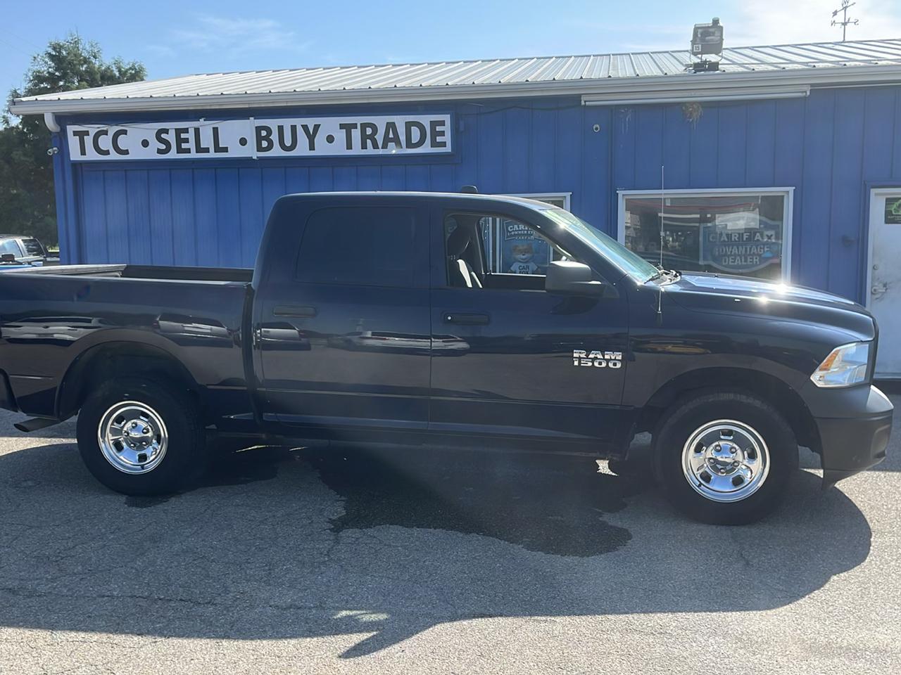 RAM 1500 Tradesman 4x4 Crew Cab 5'7" Box 2018