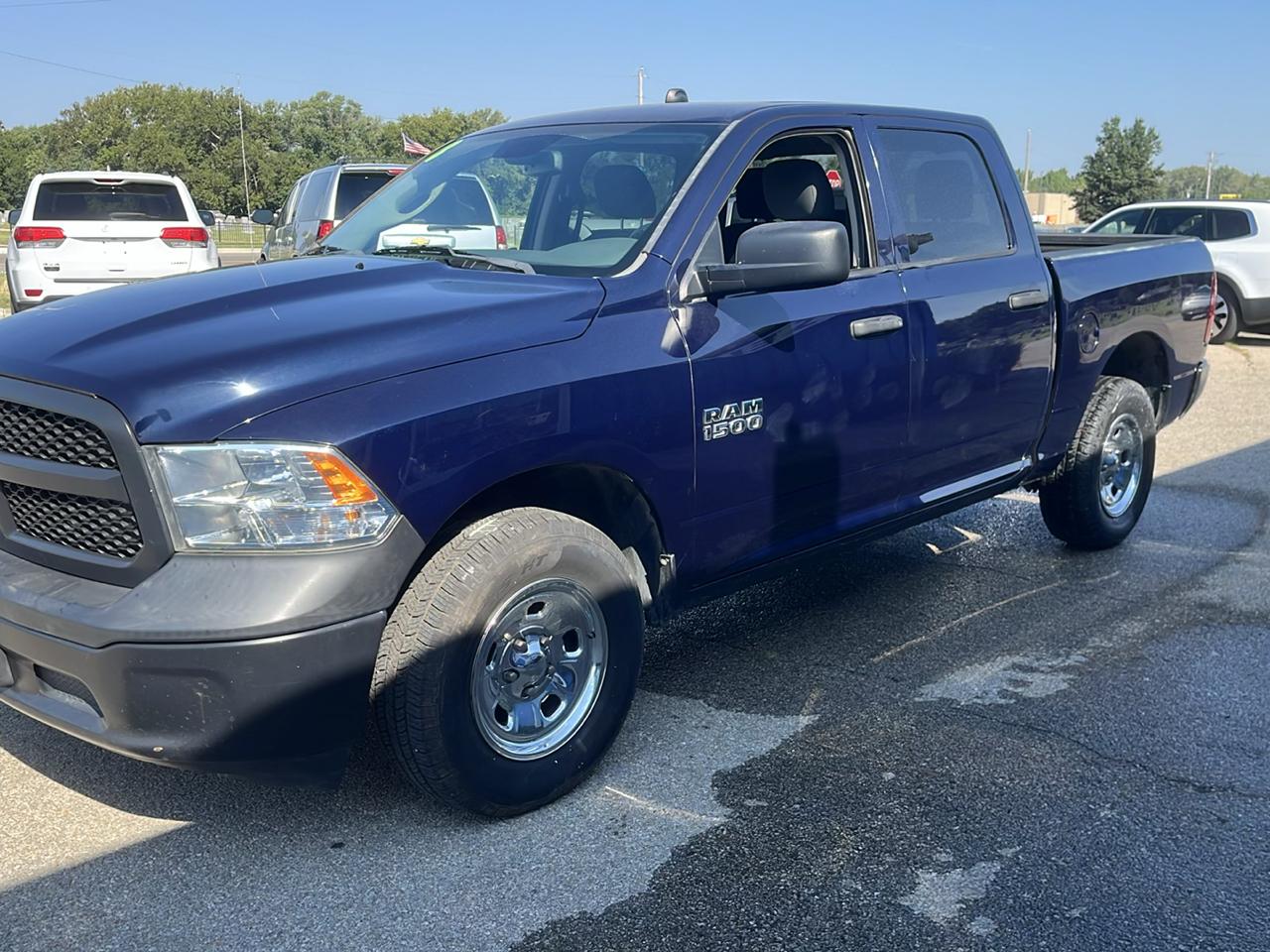RAM 1500 Tradesman 4x4 Crew Cab 5'7" Box 2018