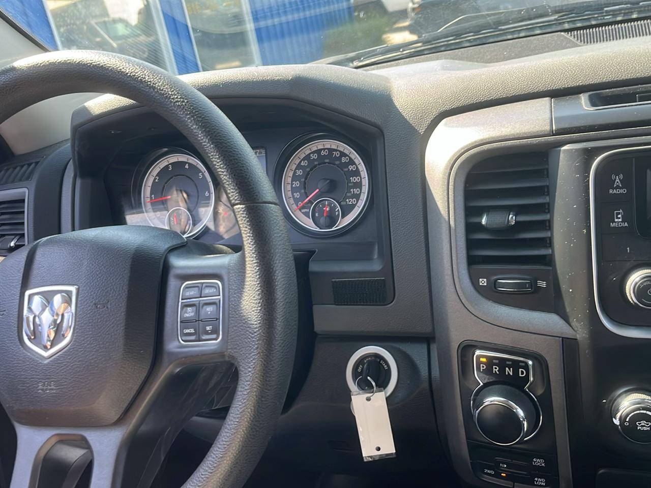 RAM 1500 Tradesman 4x4 Crew Cab 5'7" Box 2018