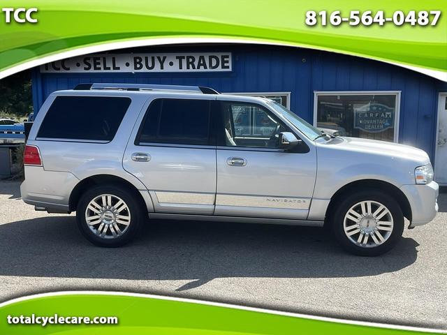 Silver 2013 Lincoln Navigator SUV / Crossover Four-Wheel Drive Automatic
