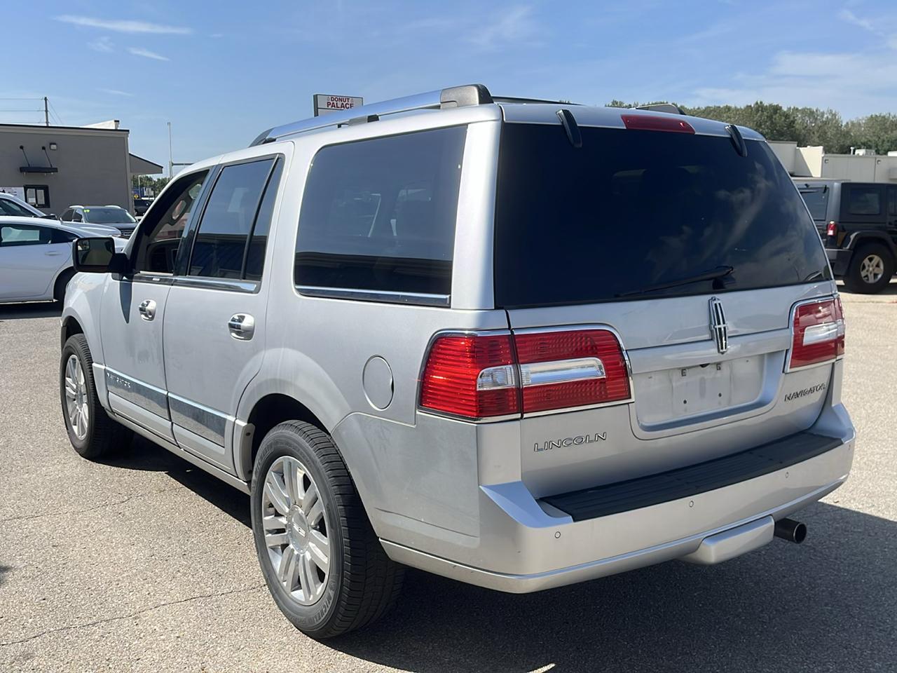 Lincoln Navigator 4WD 4dr 2013