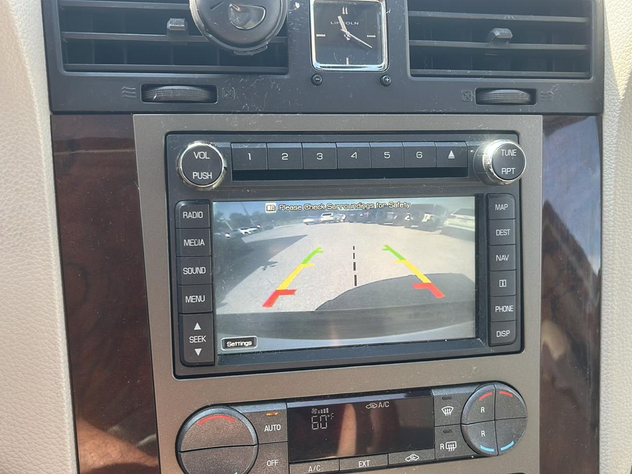 Lincoln Navigator 4WD 4dr 2013