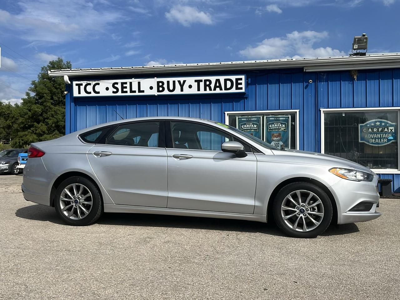 Ford Fusion SE FWD 2017