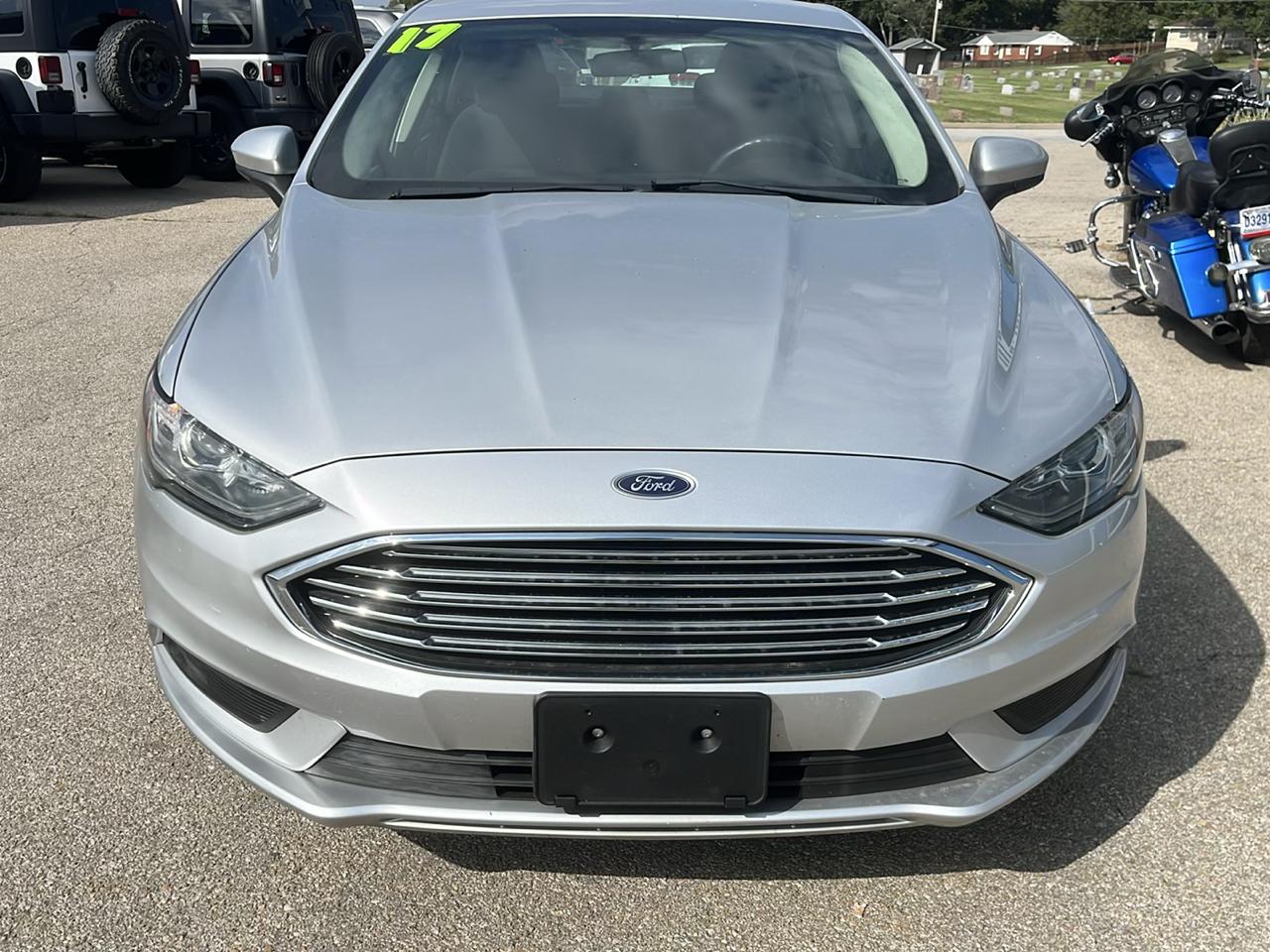 Ford Fusion SE FWD 2017