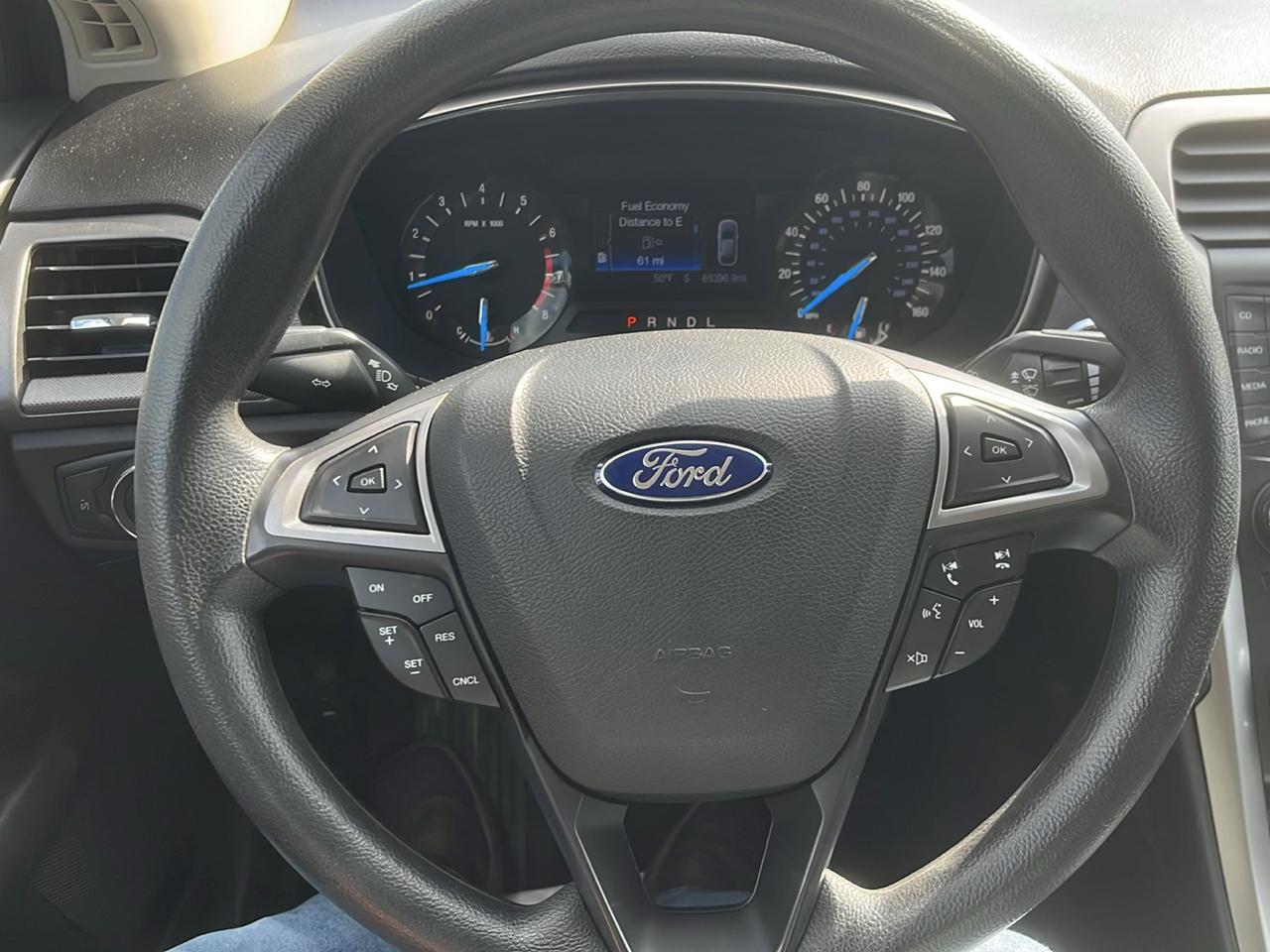 Ford Fusion SE FWD 2017