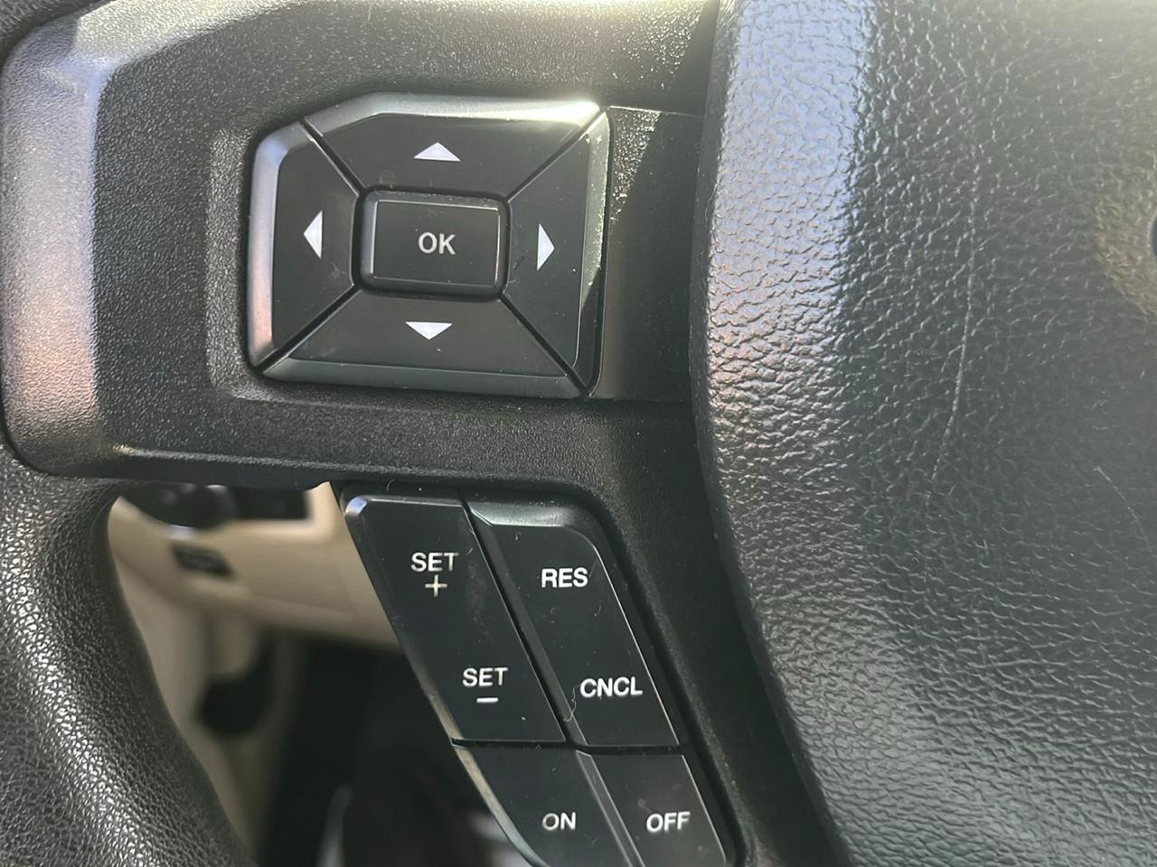 Ford F-150 4WD SuperCrew 139" XLT 2020